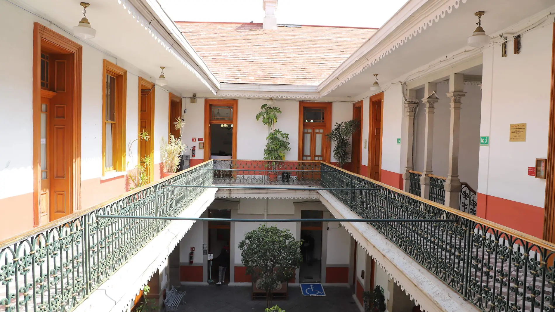 CABILDO F BEG (2)